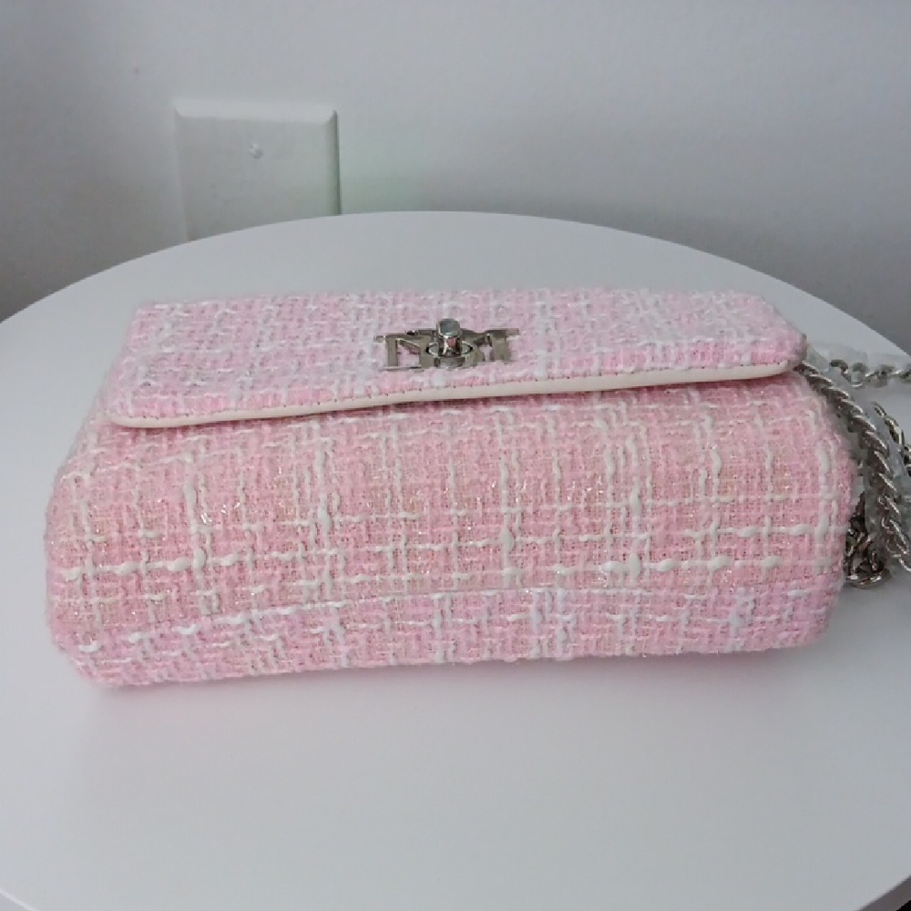 Badgley Mischka Pink Tweed Shoulder Bag - Picture 4 of 9